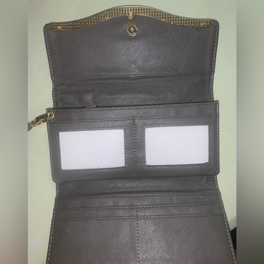 Wallet - Picture 3 of 3